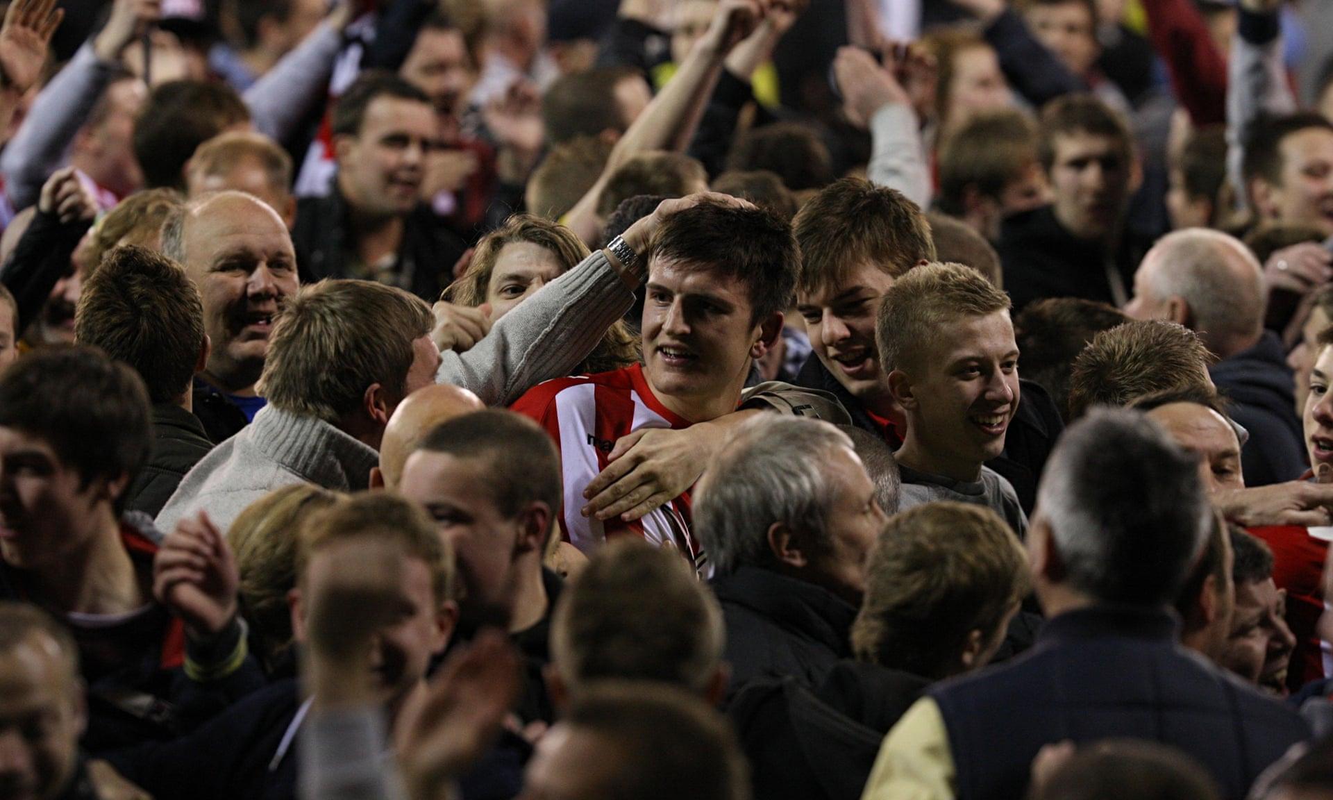 一个不容忽 一个不容忽